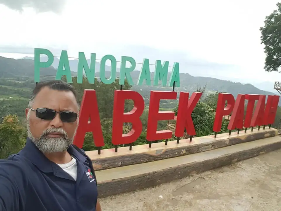 Cary at Panorama Tabek Patah viewpoint